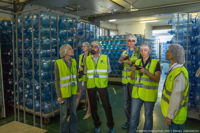 Блог-тур на завод по производству воды