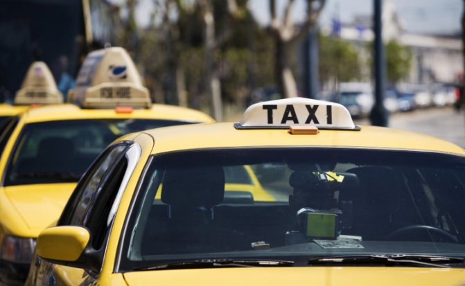 Как получить лицензию на такси: можно ли работать на своей машине без ИП