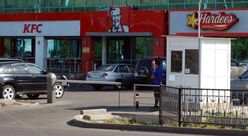 Отзывы российских предпринимателей о сотрудничестве с брендом KFC.